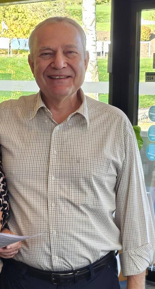 Seniors' Captain Bernhard Köhler Seniors' Captain Bernhard Köhler